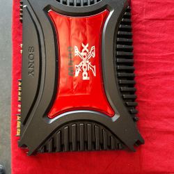 Sony Xplod 4/3 Chan Amp