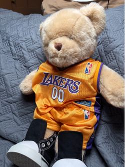 Vintage Early 2000s Build-A-Bear Workshop NBA Los Angeles Lakers Teddy Bear #00 — Full Uniform + Shoes