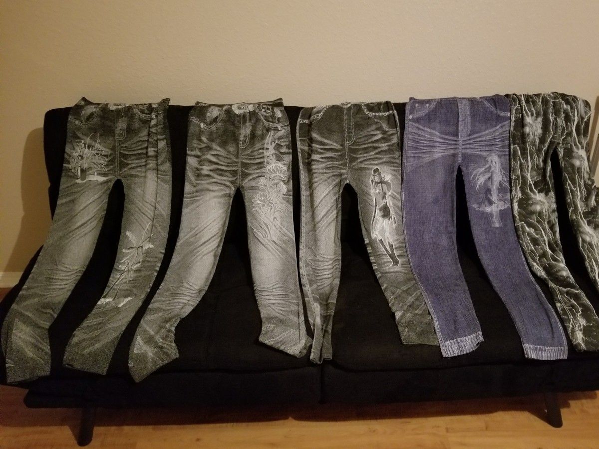 Brand New women's legging jeans