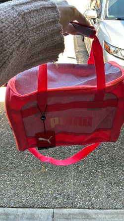 Puma small pink duffle bag