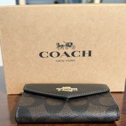 Coach Flap Card Case In Signature Canvas