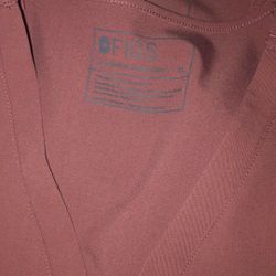 Figs Mauve Color 