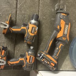 Rigid Bundle 1/4” Hex 1/2” Drill Driver Hackzall 2 Batteries 