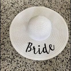 Beach Hat Bride 