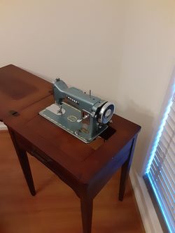 1957 Morse sewing machine