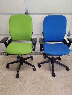 Steelcase Leap V2 Ergonomic Computer Desk Office Chair, EXCELLENT Shape