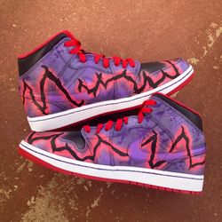 Custom kicks!