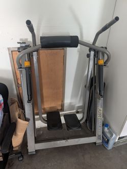 Elliptical - For Repair/Scrap