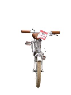 Banwood B White BMX Bike