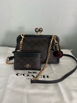 Coach Nora Kisslock With Matching IF Card Holder