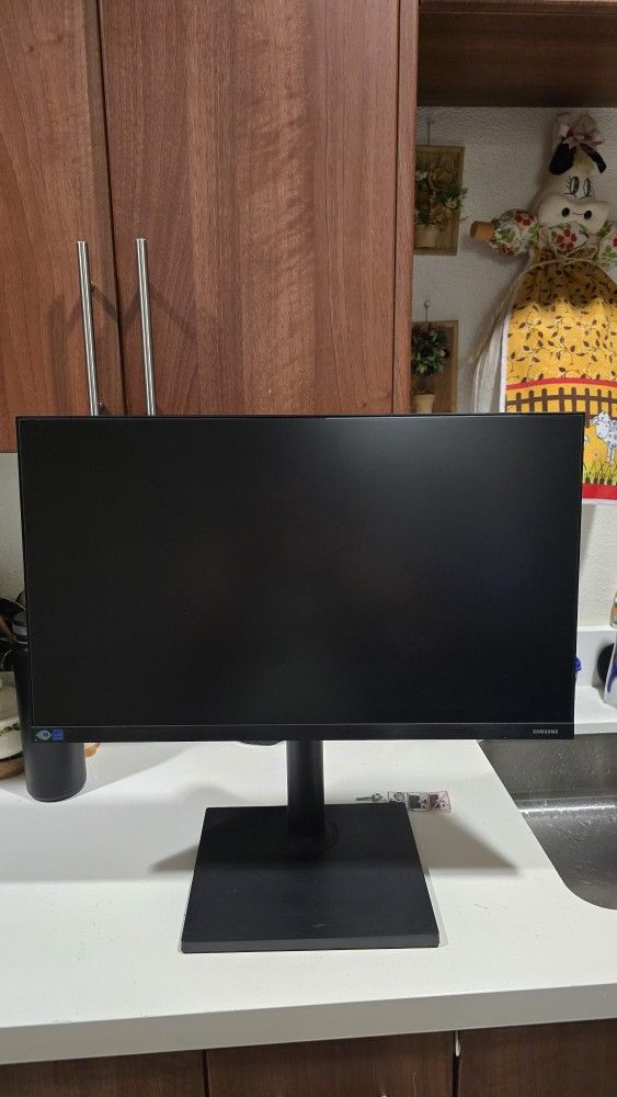 Samsung Desktop Monitor
