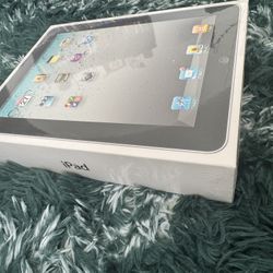 Original SEALED iPad. COLLECTORS Item 