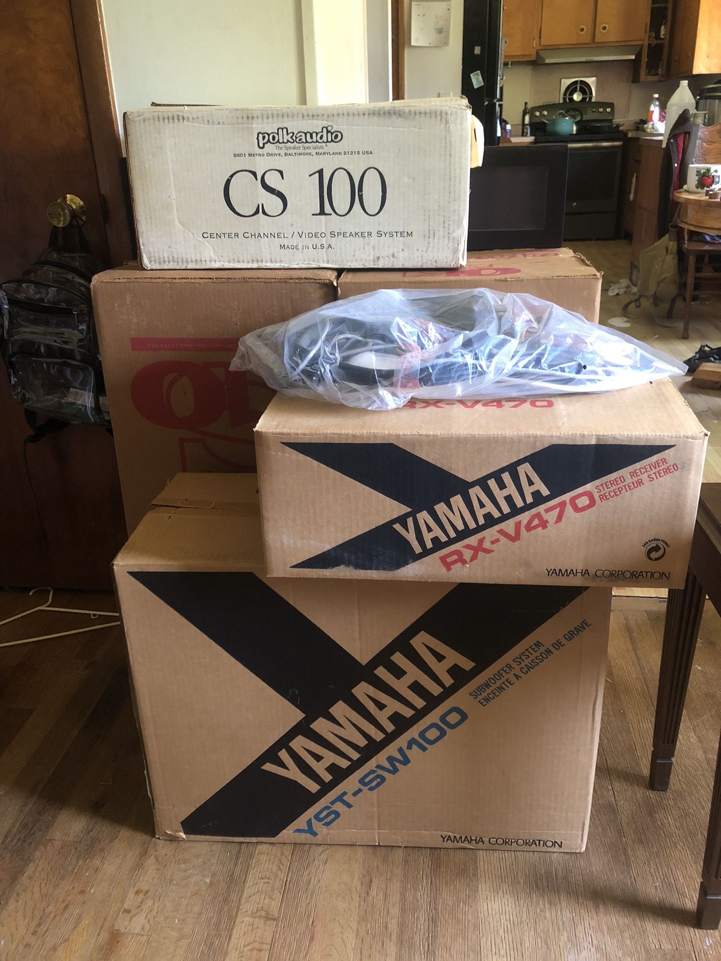 Home Audio Equipment BUNDLE!! SPEAKERS, RECEIVERS, SUBWOOFERS AND MORE $130 OBO
