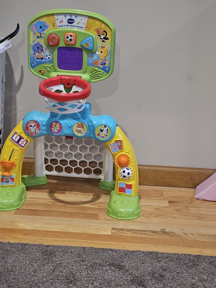 VTech
3-in-1 Sports Center
