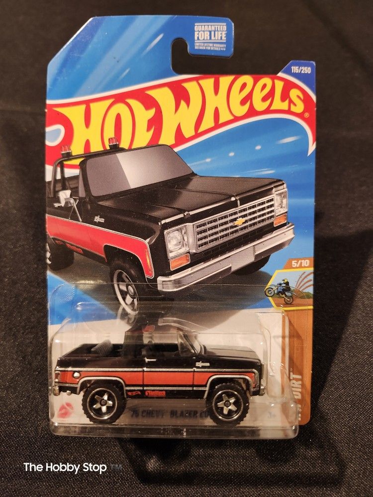 Hot Wheels 🔥 76 Chevy Blazer Custom