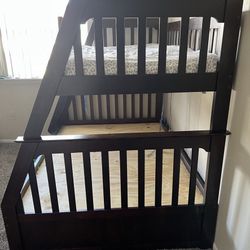 Sturdy Wooden Bunkbeds & Platform 