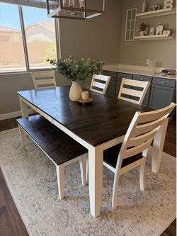 Dining Table set