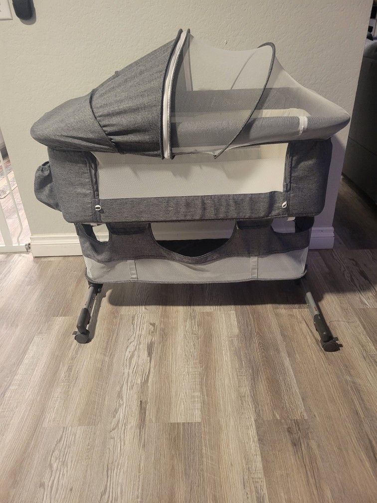 Baby Bassinet Bedside Sleeper