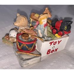 Peter Fagan 1988 Toy Box Bear Colour Box Miniatures Figurine Rare Collectible 