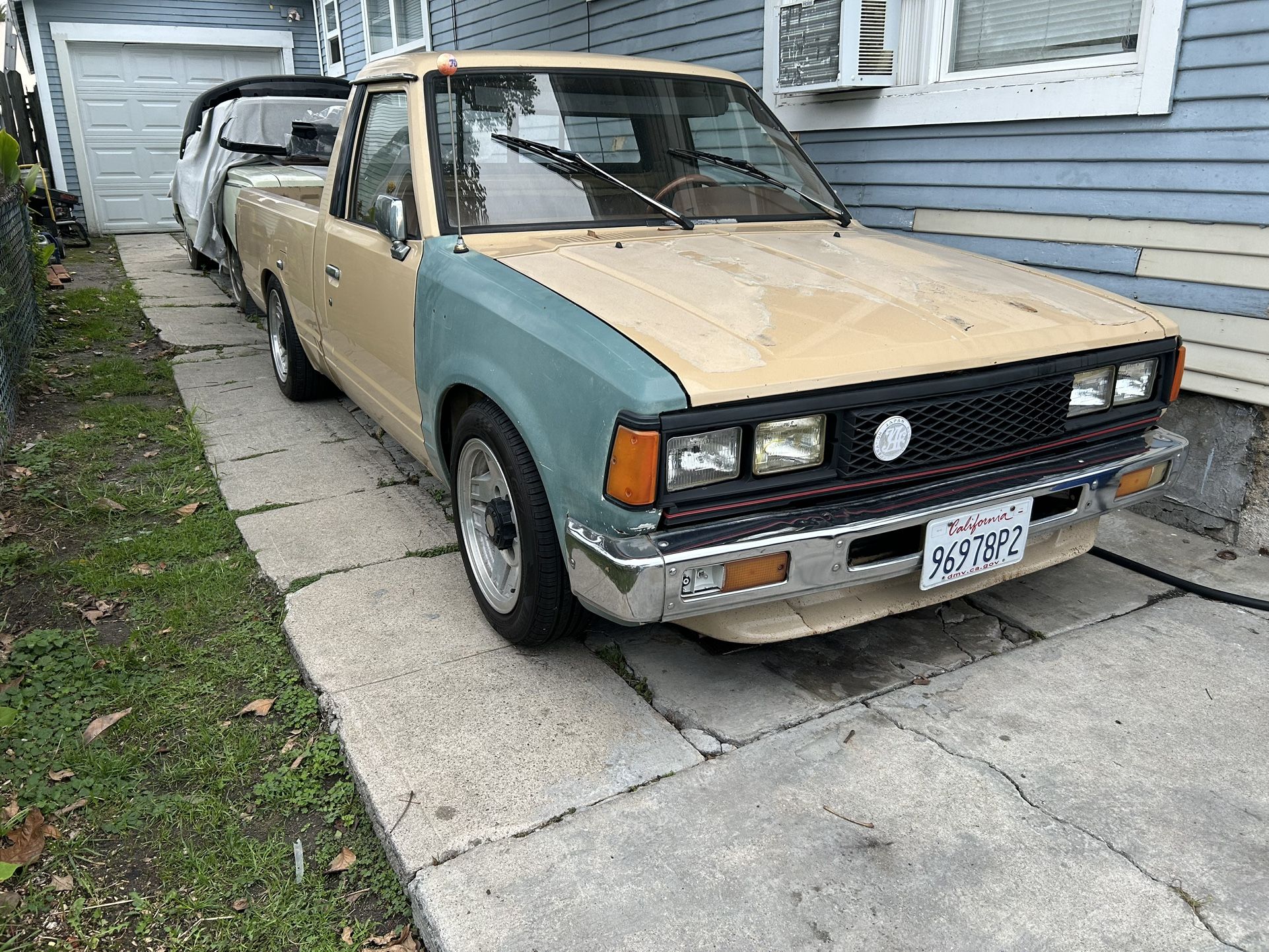 1985 Nissan Pick Up 720