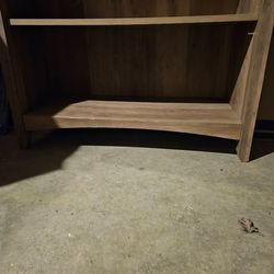 2 Wood bookshelves