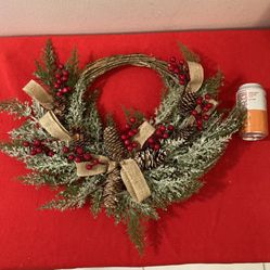 NEW 22” x 17” Grapevine Christmas Wreath w/ Flocked Greenery Pinecones & Red Berries 