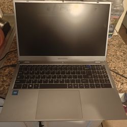 Zenaero 15.6" Laptop