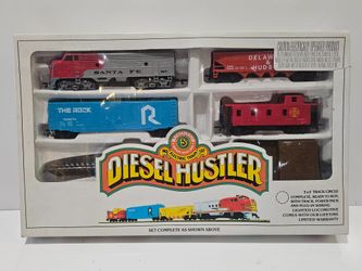 Vintage Bachmann Diesel Hustler HO Electric Train Set Santa Fe Ready To Run Boxed