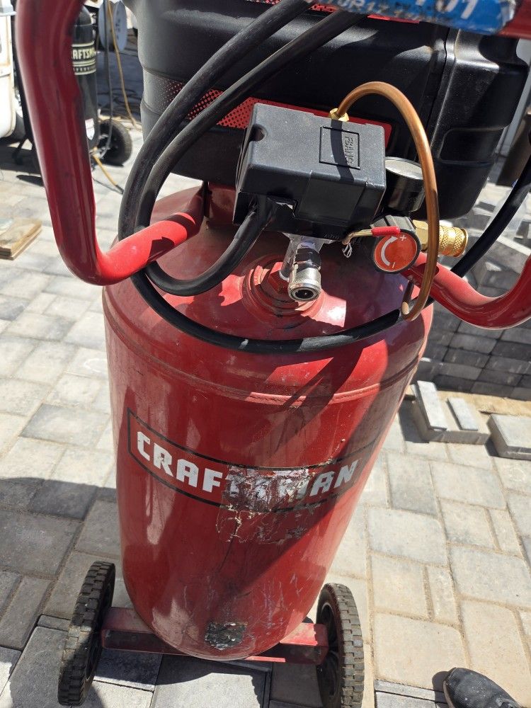 AIR COMPRESSOR CRAFTSMAN