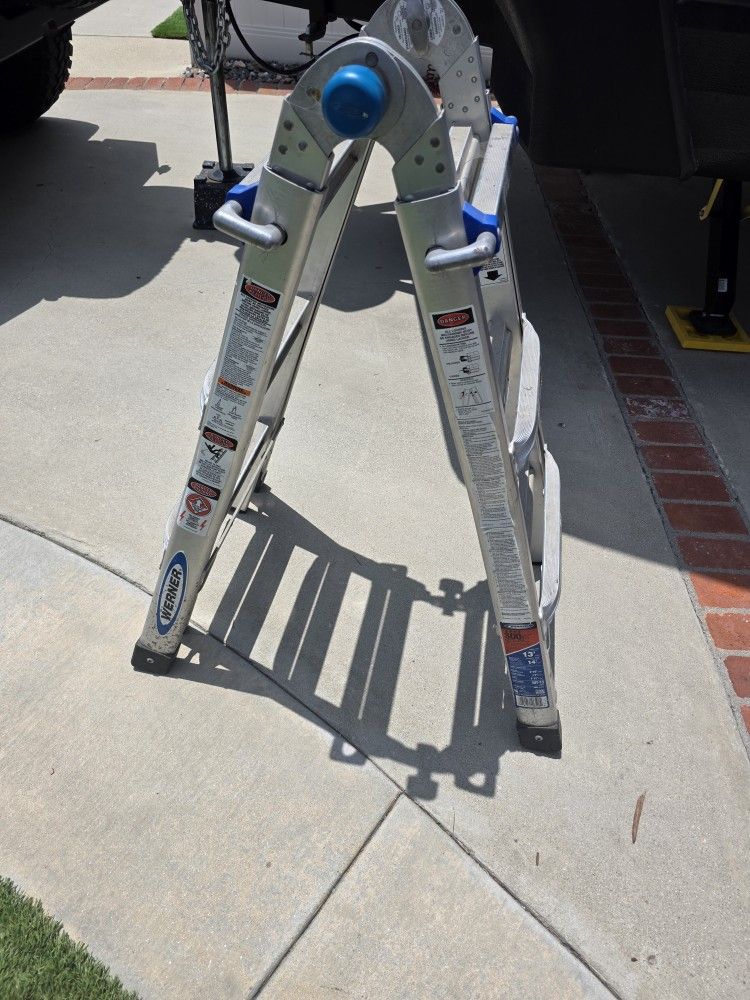 Warner 5 Position Extendable Ladder