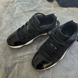 Air Jordan 11 Low 