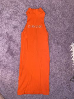 BEBE STRETCH DRESS WITH BACK KEYHOLE Size M