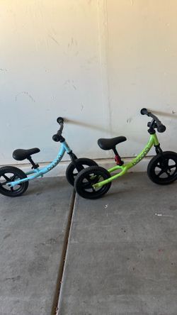 Banana balance bikes