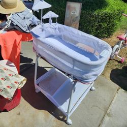 Bassinet 