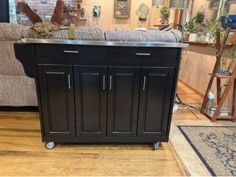 Kitchen cart on wheels
