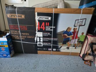 Lifetime complete basketball system in the box