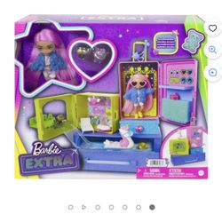 Barbie Mini Doll Play Set 