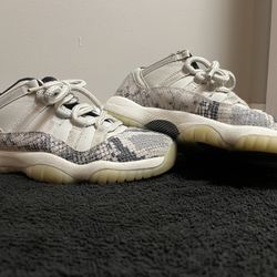 Jordan 11 Low