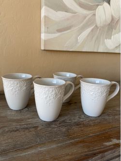 Pfaltzgraff French Lace Set of 4 White Mugs coffee cup New
