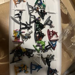 Marvel Metal Figs 20ct