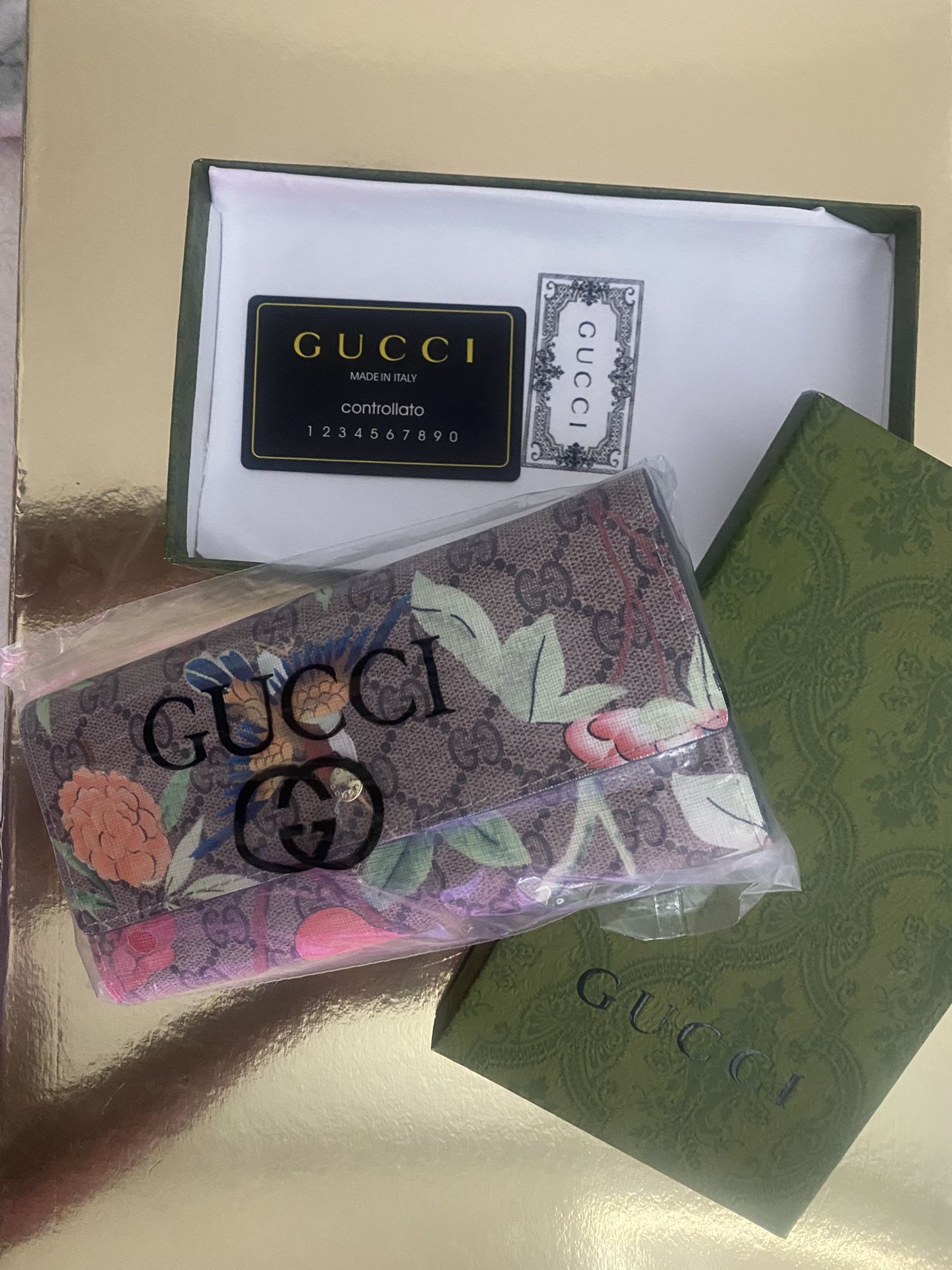 Authentic Gucci Wallet