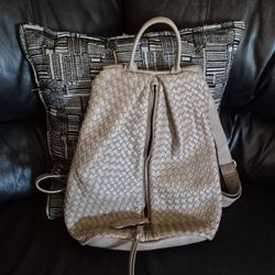 Urban Expressions Back Pack 