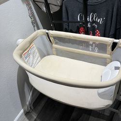 Baby Crib 