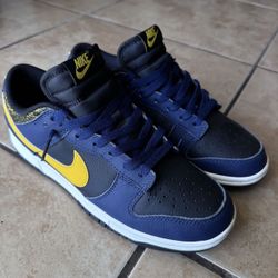 Nike Dunks 
