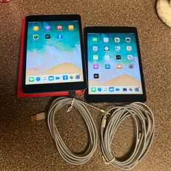 Like New! iPad Mini 2 32gb &16gb WiFi & Cellular W/Cord & Case 98% Battery Count