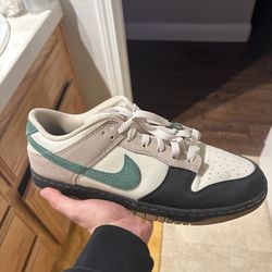 Nik dunks Model OreWood