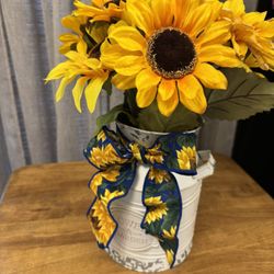 Handcrafted Metal Country Flower Bucket