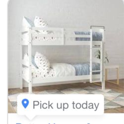 Beautiful White Bunk Beds Twin Over Twin No Mattress Incluided 
