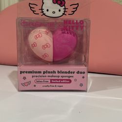 Hello Kitty Beauty Blenders $15 I Do Shipping As Well