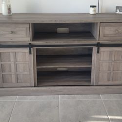 Farm Style Tv Stand